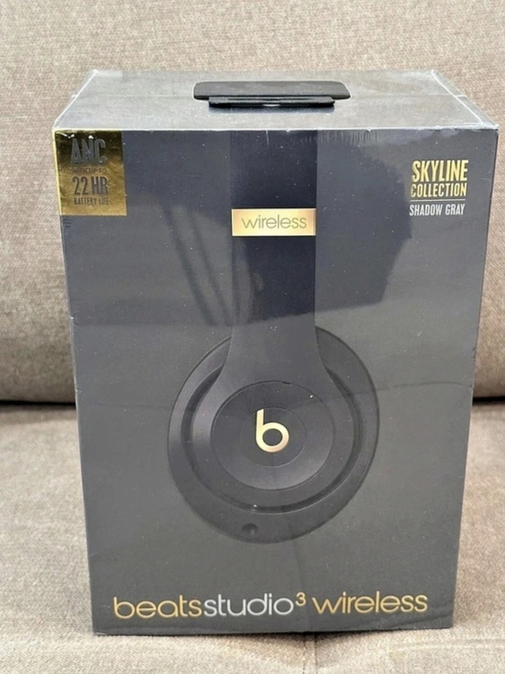 Beats Studio3 Wireless Headphones Brand New Factory Sealed-Shadow Gray & Gold